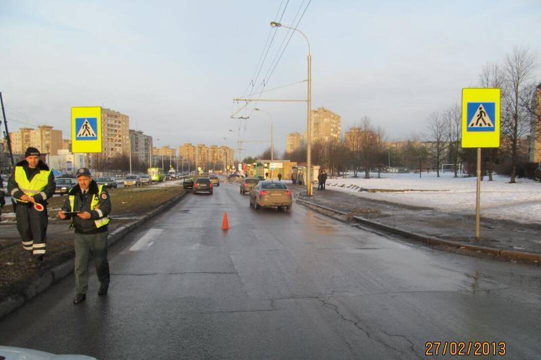 Per vieną dieną – du girtų vairuotojų sužaloti pėstieji