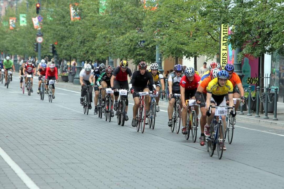 Sekmadienį Vilnius atiduotas dviratininkams