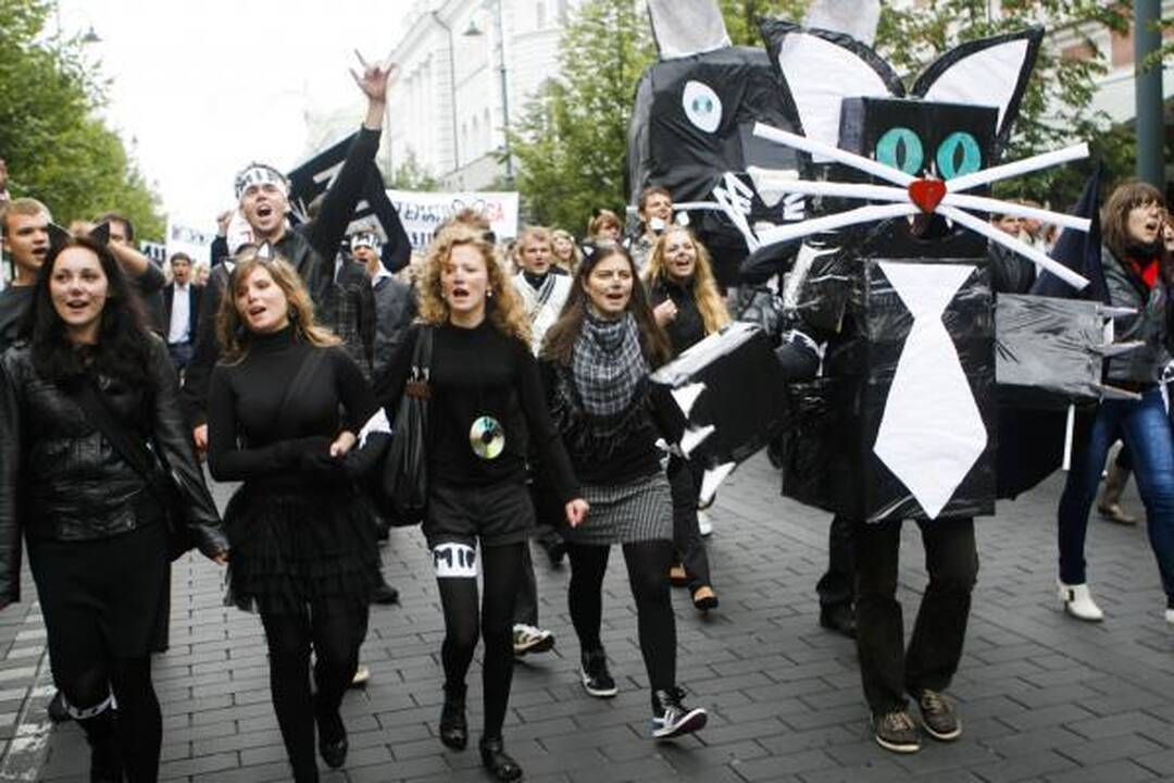 Gedimino prospektą Vilniuje užtvindė studentų eitynės