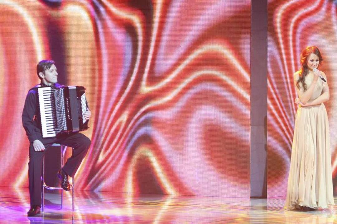 Į „Eurovizijos“ atrankos finalą pateko ir D.Zvonkaus mylimoji