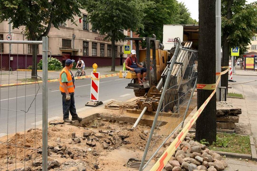 Per Kauno centrą tiesiamas požeminis elektros kabelis 
