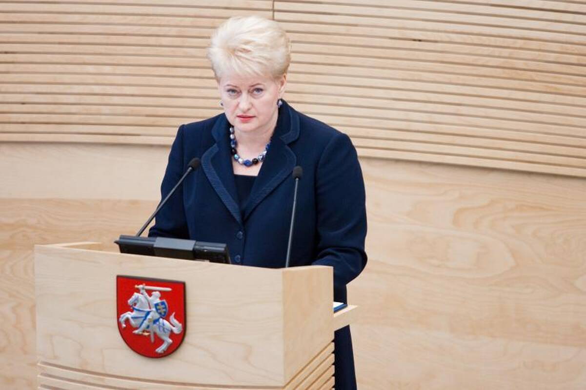 Prezidentė pasirašė Miškų įstatymo pataisas, uždraudžiančias statybas miškuose