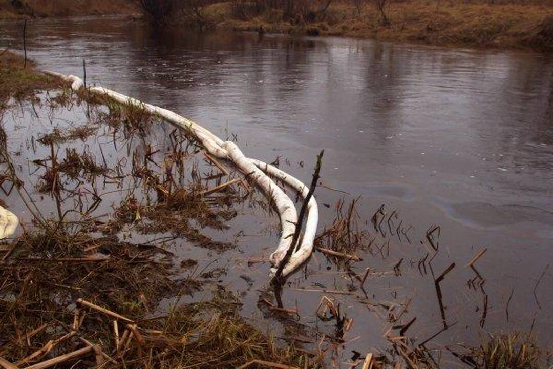 Vilnios upelį teršia nelegalios kasyklos