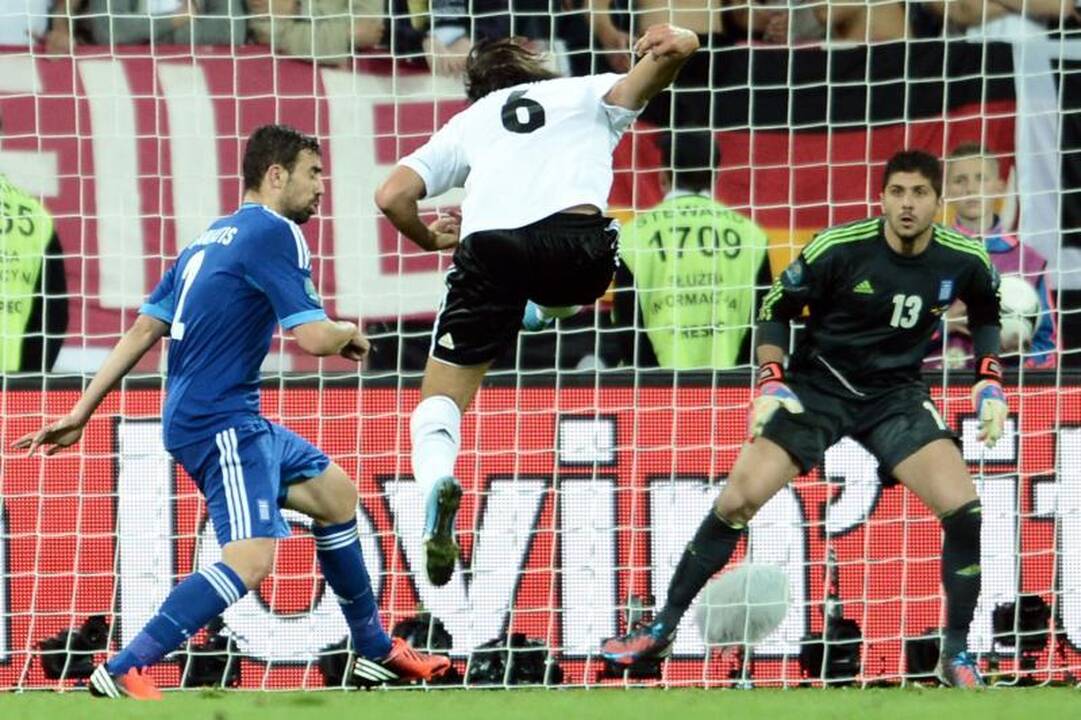 Vokiečiai „pervažiavo“ graikus ir žengė į pusfinalį