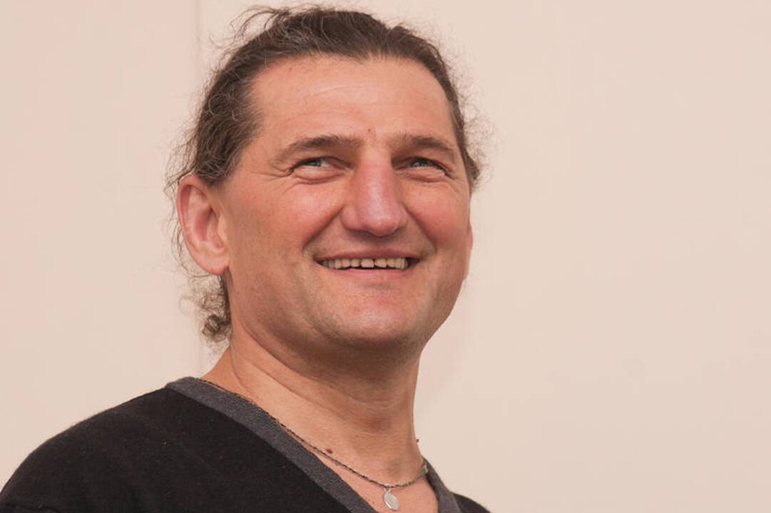 H.Daktaro teismas į laisvę  nepaleido   