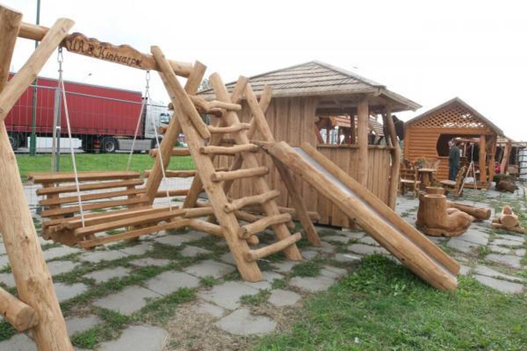 Klaipėdoje šurmuliuoja namų paroda