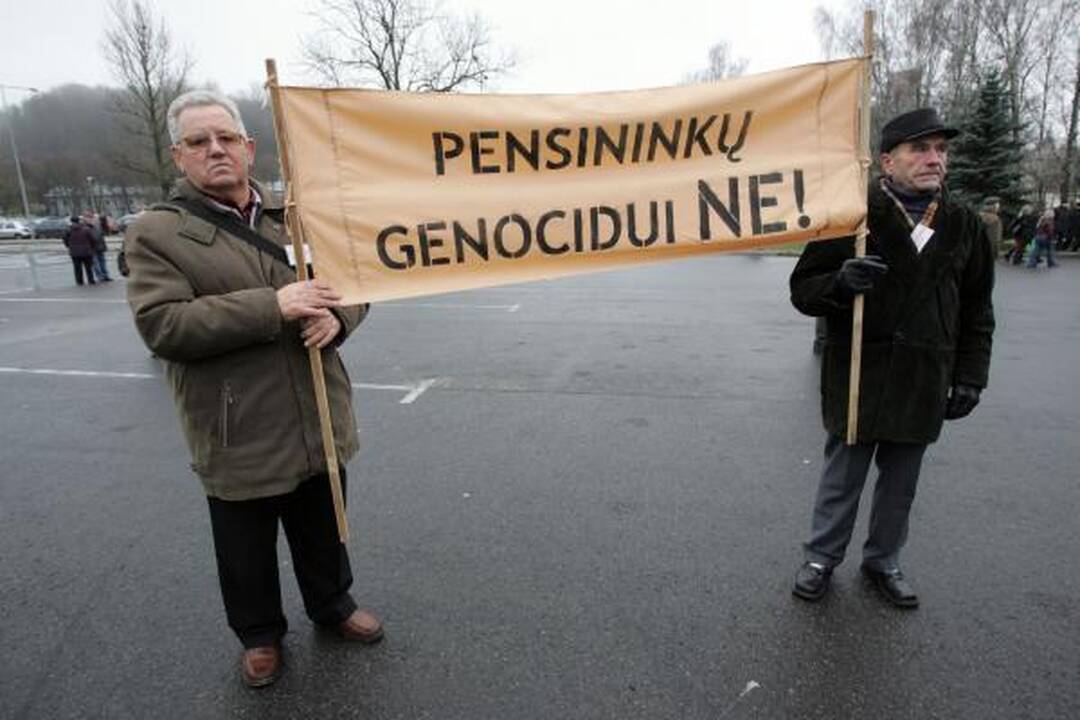 Lengvatų naikinimu pasipiktinę pensininkai Vilniuje rengs mitingą