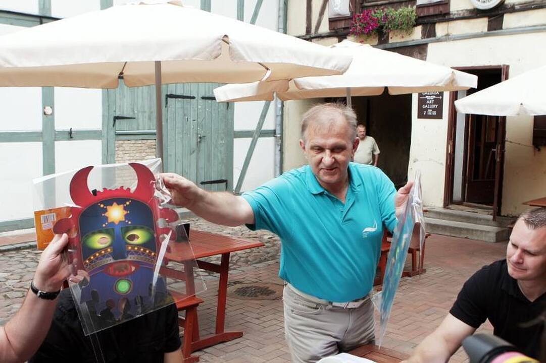 Vanduo ir sportas susilies Jūros šventėje