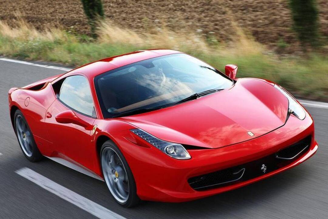 „Ferrari“ avarija Kinijoje išprovokavo naują politinį skandalą
