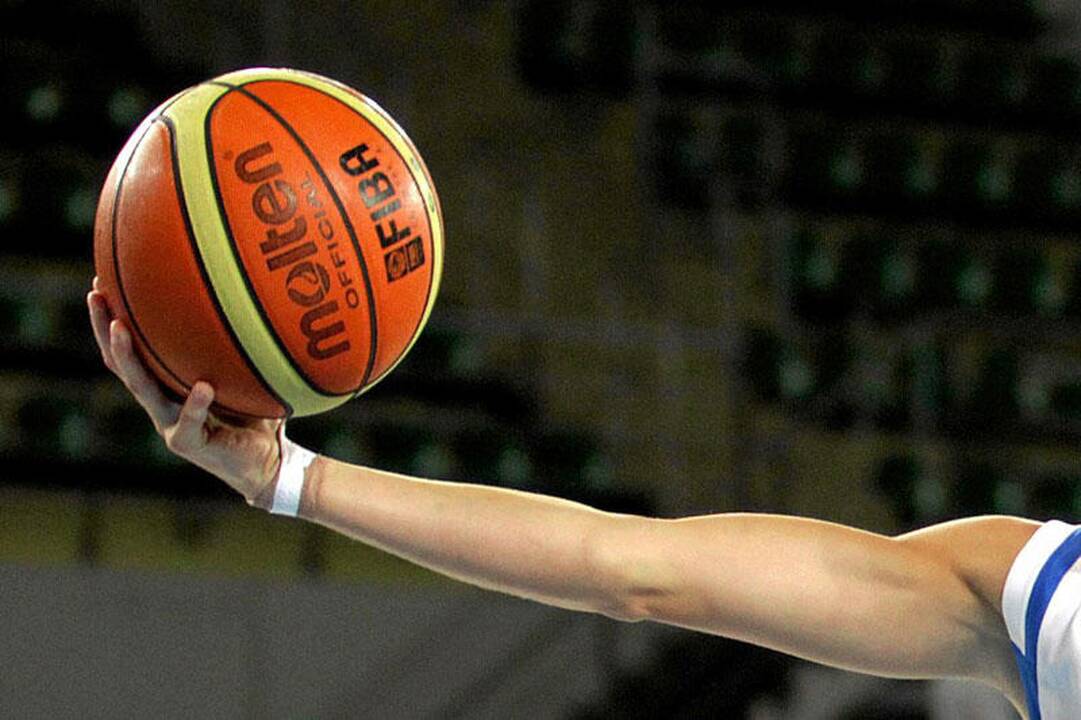 Pirmąją nesėkmę Amerikos krepšinio čempionate patyrė Argentina