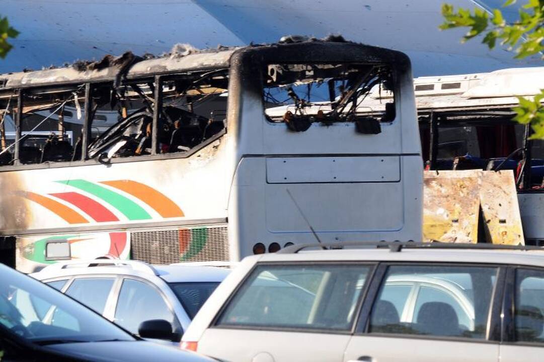Bulgarijoje sprogo Izraelio turistus vežęs autobusas, yra žuvusiųjų