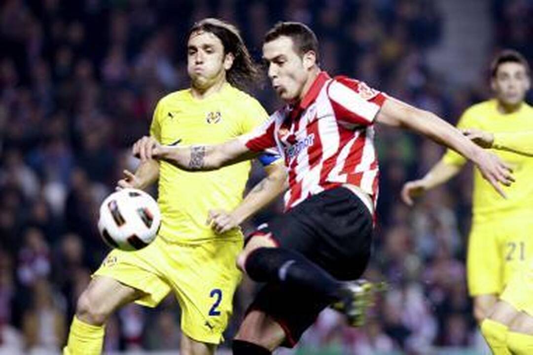 „Athletic“ kyla trimis pozicijomis aukščiau