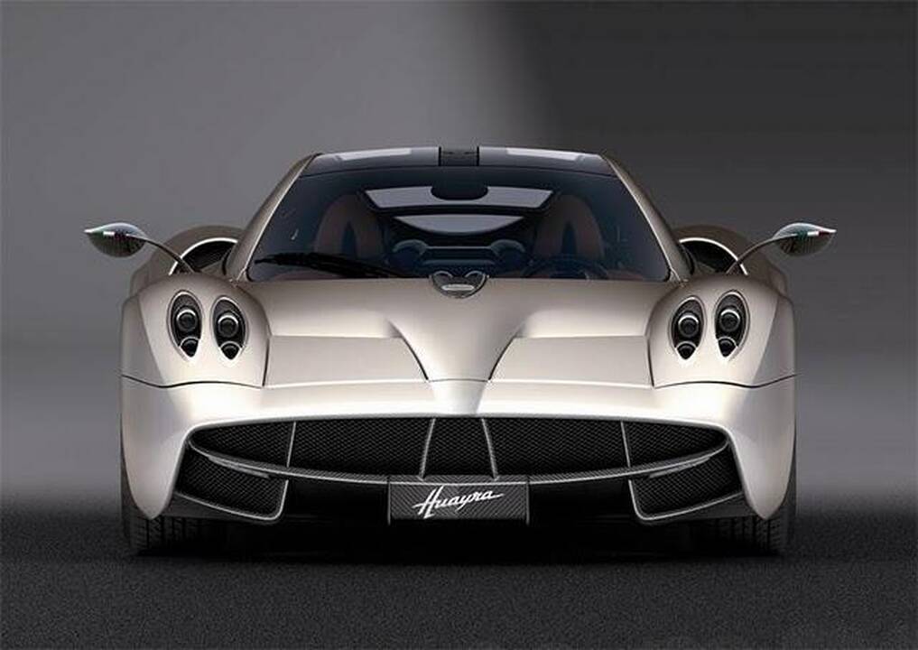 Naujas “Pagani” – “papiktintas” superautomobilis