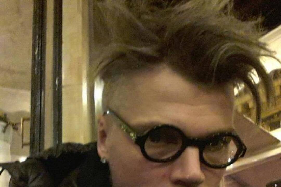 Garbanas nusirėžęs J. Statkevičius pasirinko maištingą įvaizdį