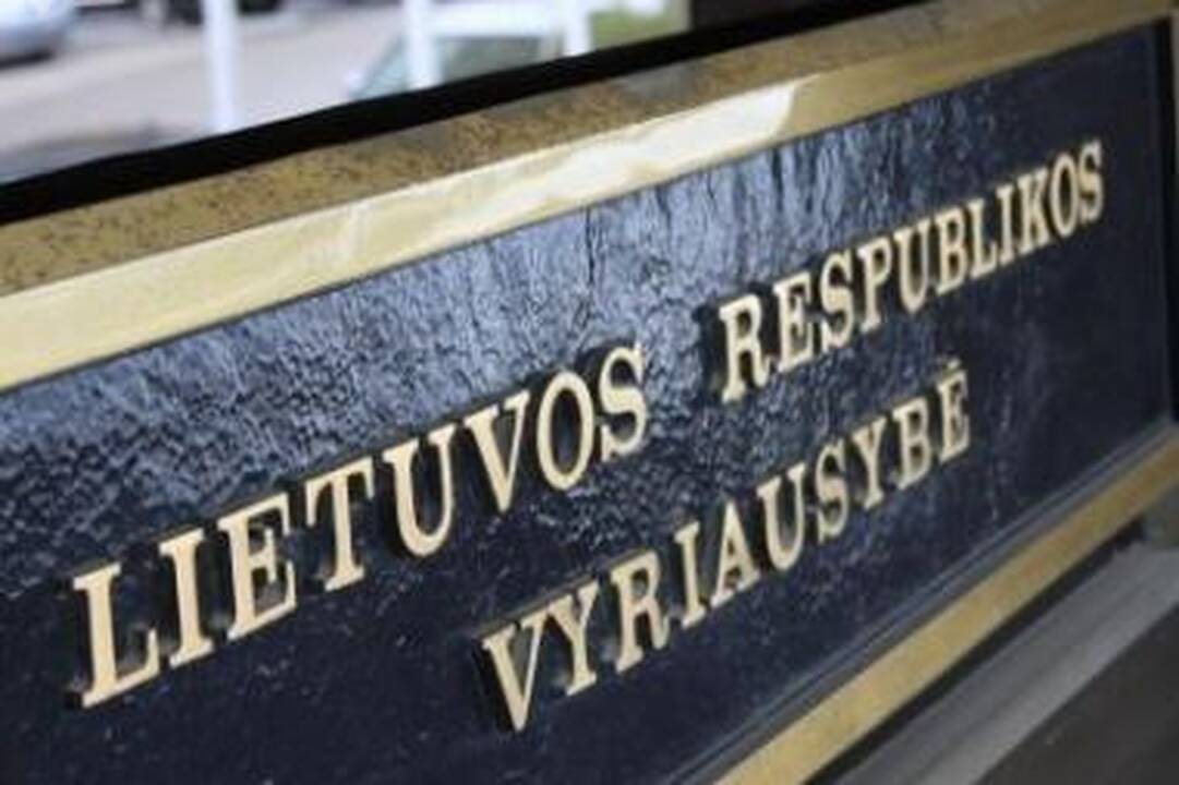 Buvę apskričių viršininkai gavo naujas pareigas