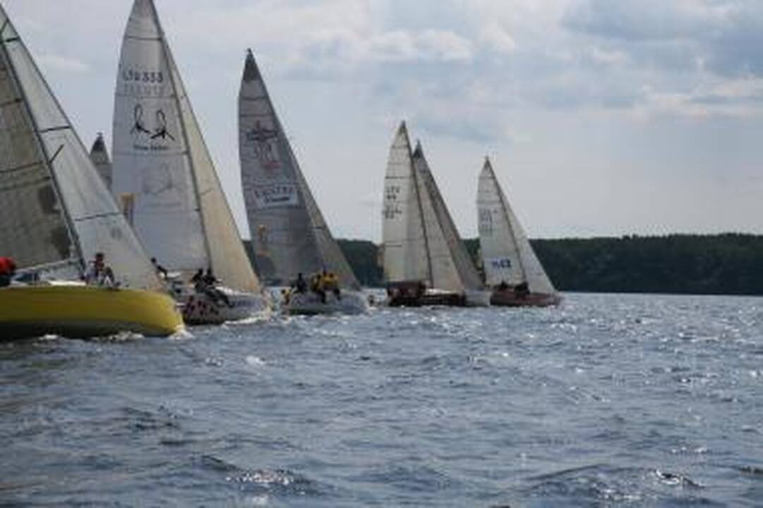 „Raganosio“ įgula paveržė čempionės titulą
