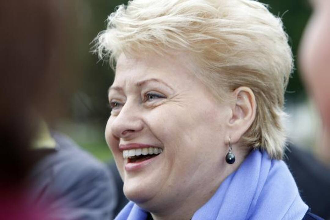 Prezidentė Klaipėdoje ir skraidė, ir kritikavo partijas