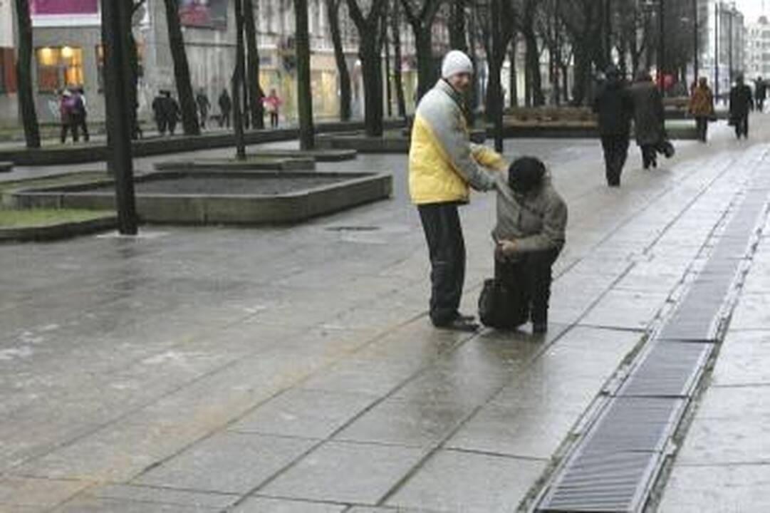 Patarimai, kaip elgtis esant plikšalai 