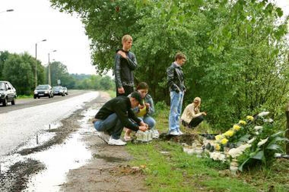 Kaune avarijoje žuvo trys žmonės 