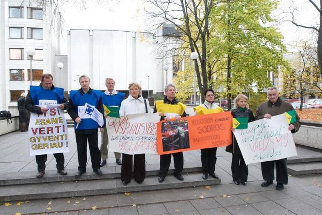 Profsąjungos sukilo prieš „Sodrą“
