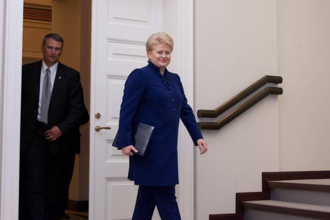 Prezidentė ragina toliau laikytis finansinės drausmės