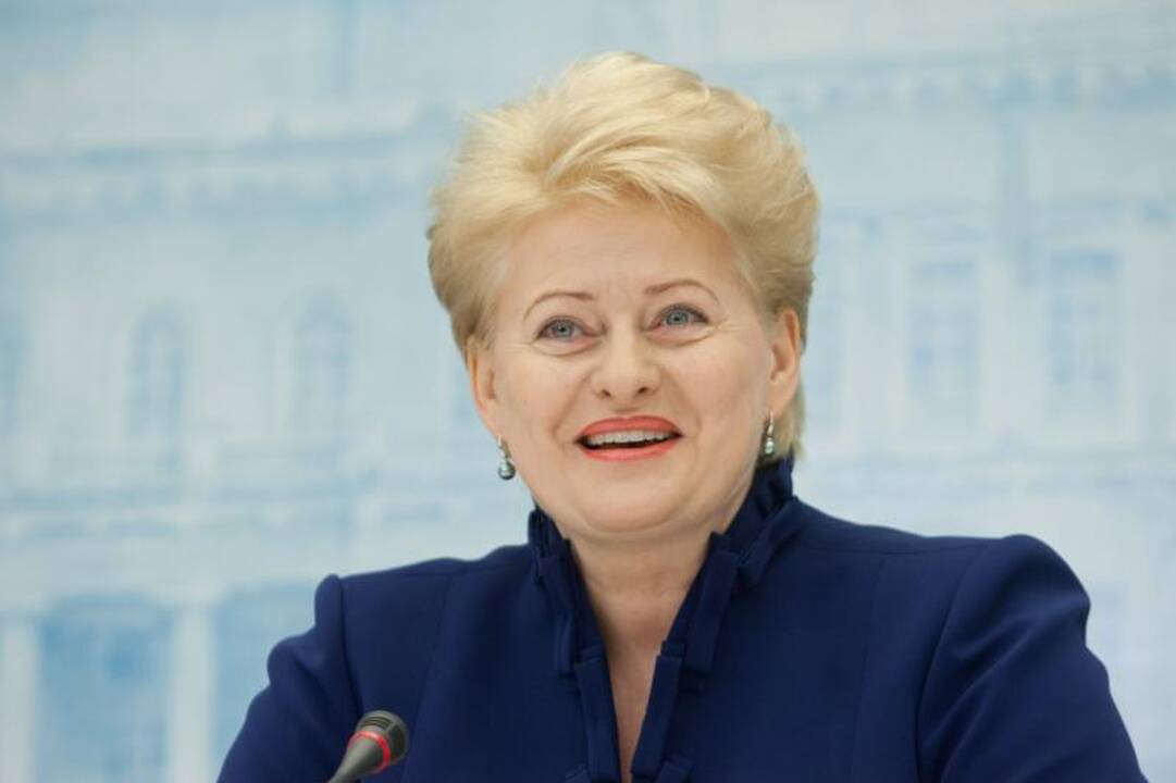 Prezidentė ragina toliau laikytis finansinės drausmės