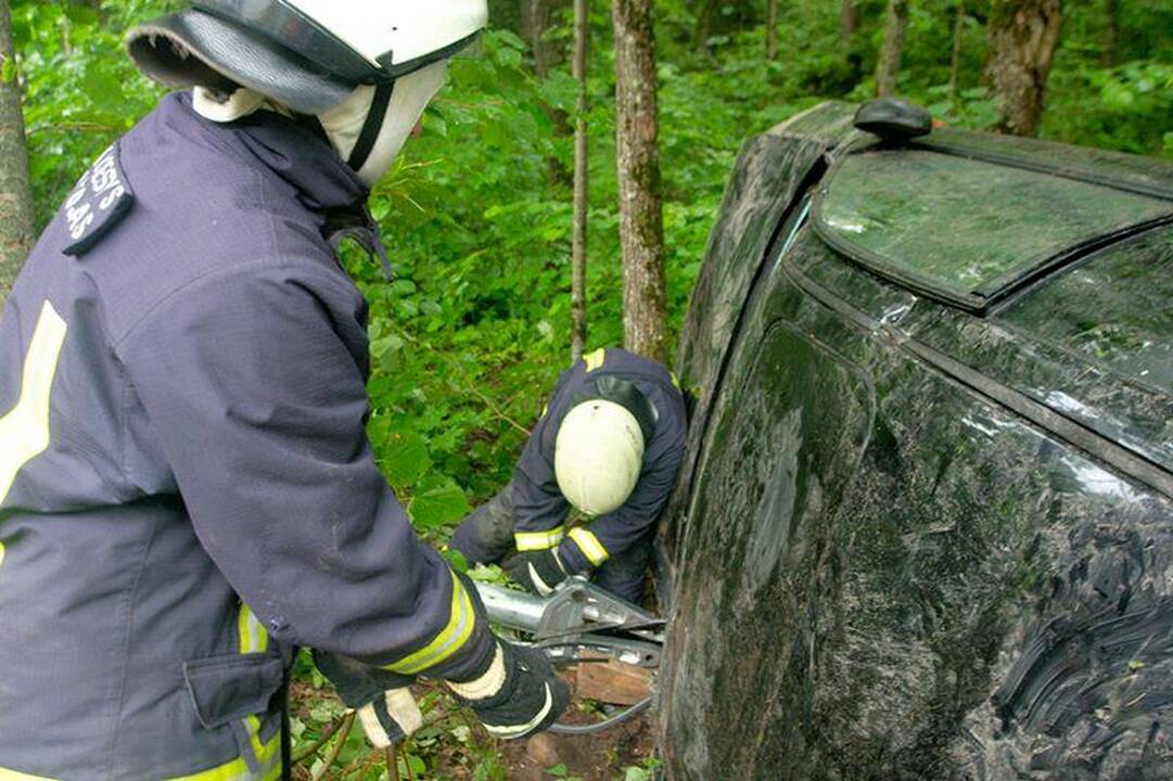 Ieškomas avariją Vilniuje sukėlęs vairuotojas 