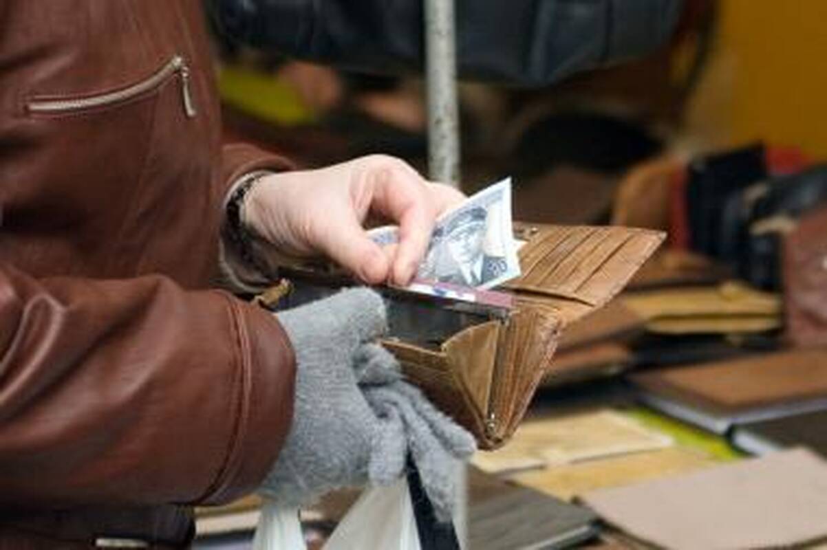 Įmonės darbo santykius dangstė individualia veikla