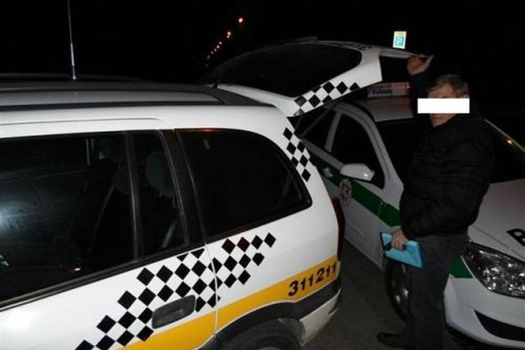 Karštais pėdsakais sulaikyti įtariamieji vagyste iš lombardo