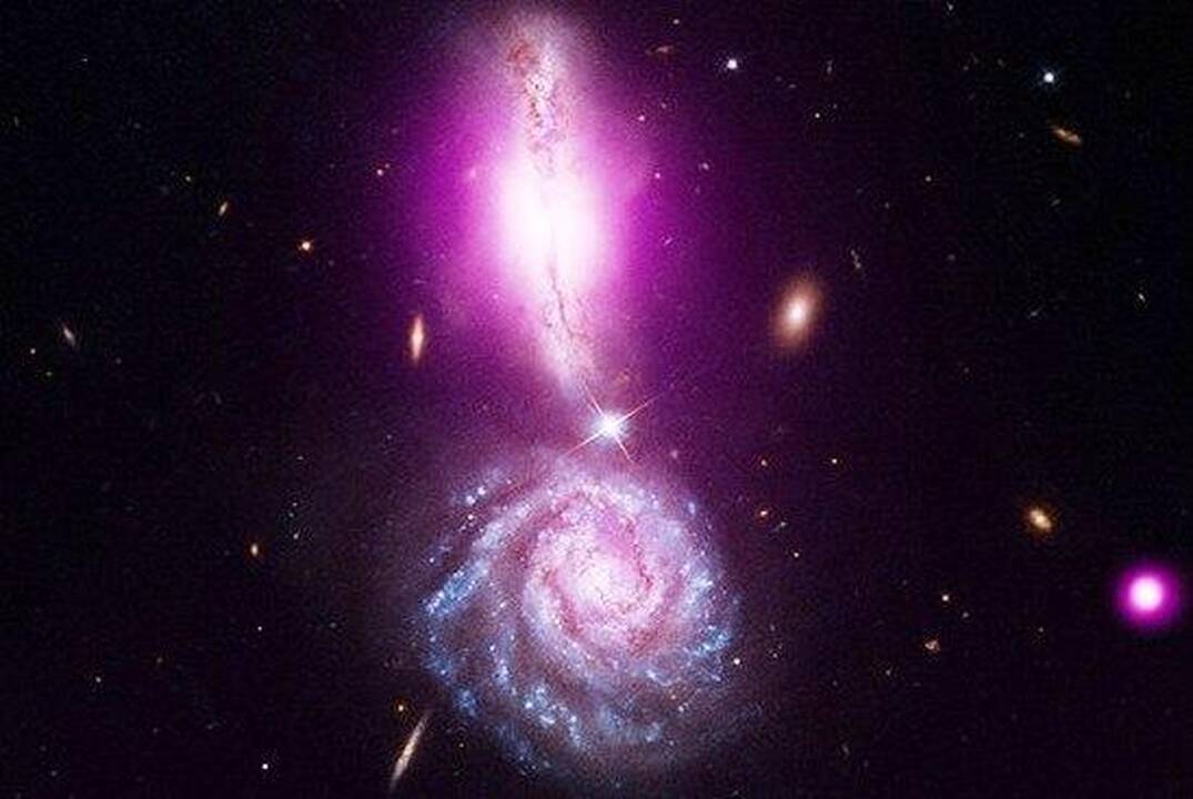 Savaitės pareidolijos: nuo Visatos šauktuko iki žmogaus veido danguje