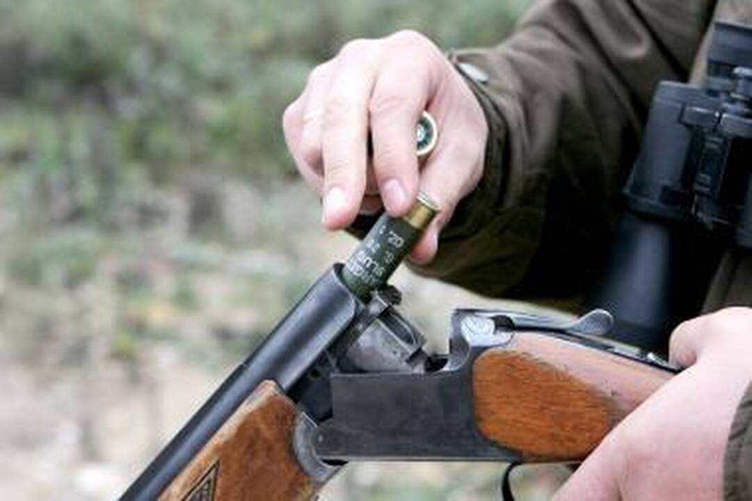 Dokumentus pamiršęs medžiotojas prarado ir ginklą 
