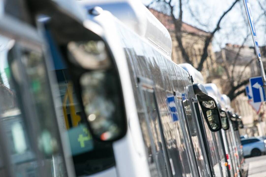 Vykstant automobilių lenktynėms, keisis 32 autobusų maršruto trasa