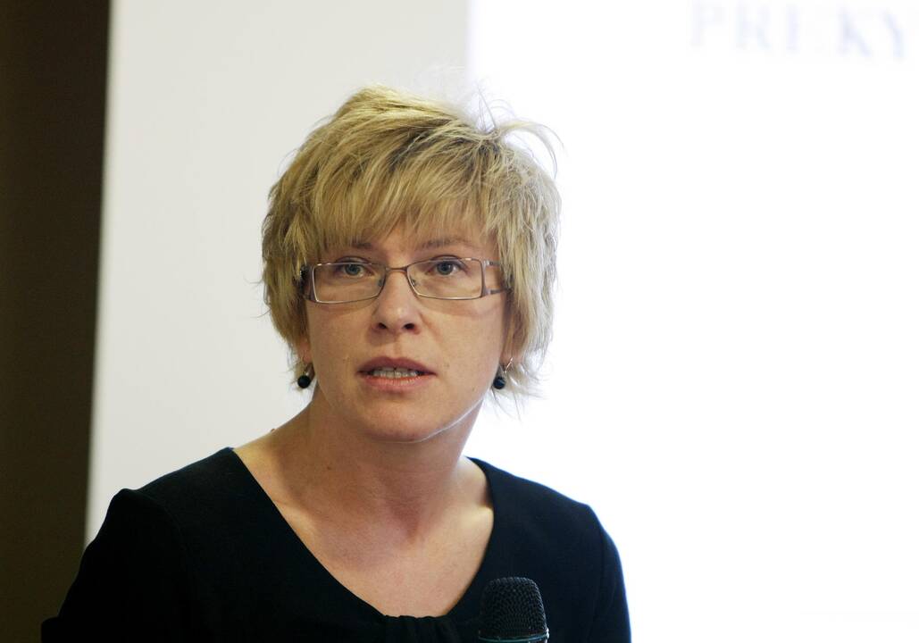 Finansų ministrė nesutiko kitų metų biudžeto reklamuoti per televiziją
