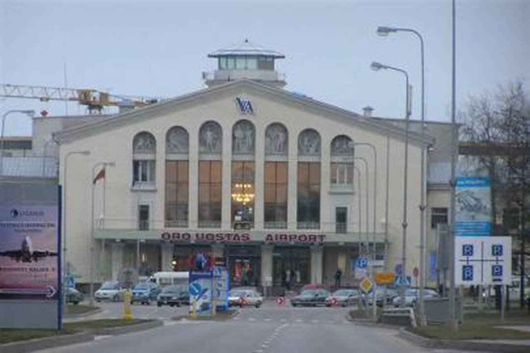 Parkavimo Vilniaus oro uoste reklama - Konkurencijos tarybos akiratyje