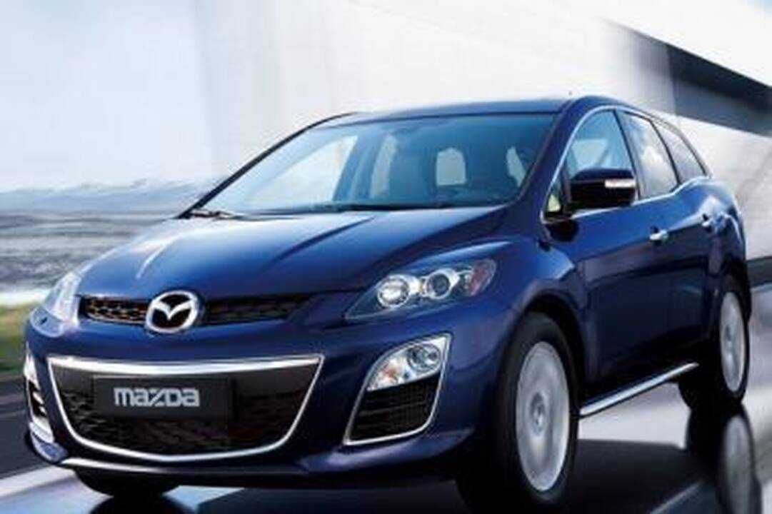 Atnaujintas rafinuotas „Mazda CX-7“ – jau Lietuvoje