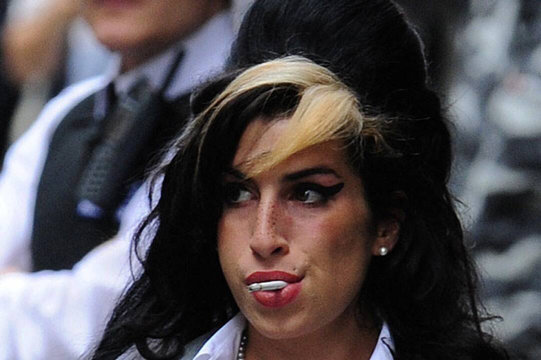 Belgrade nušvilpta A.Winehouse atšaukė pasirodymus Stambule ir Atėnuose