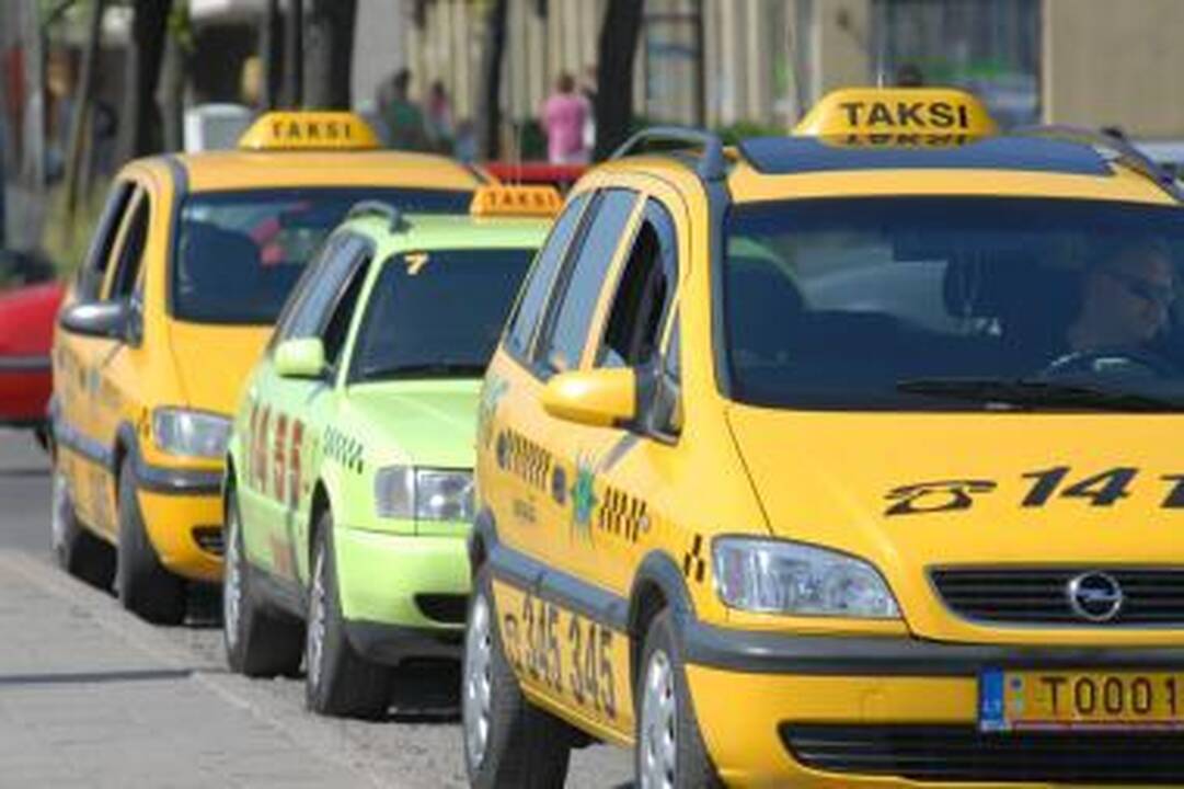 Tikrins Vilniaus oro uoste dirbančius taksi