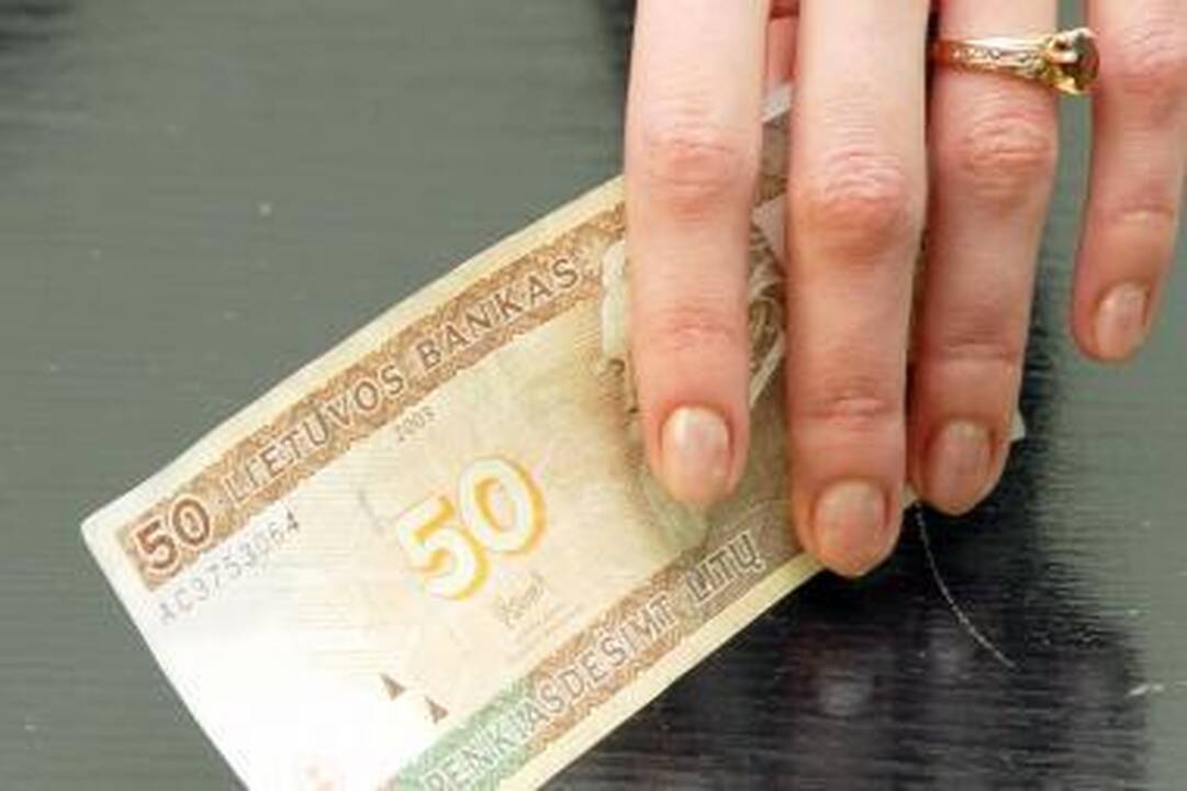 Vairuotojai bandė papirkti policijos pareigūnus