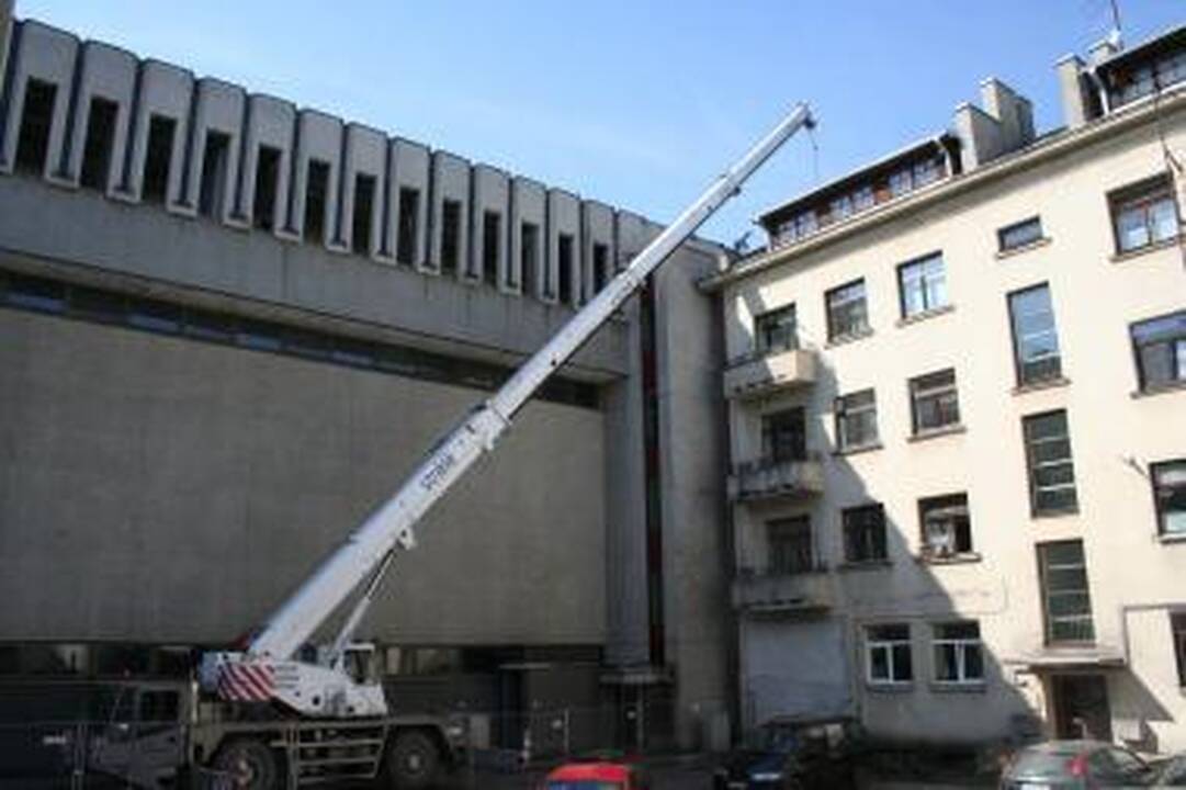 Pradėti „Merkurijaus“ ardymo darbai