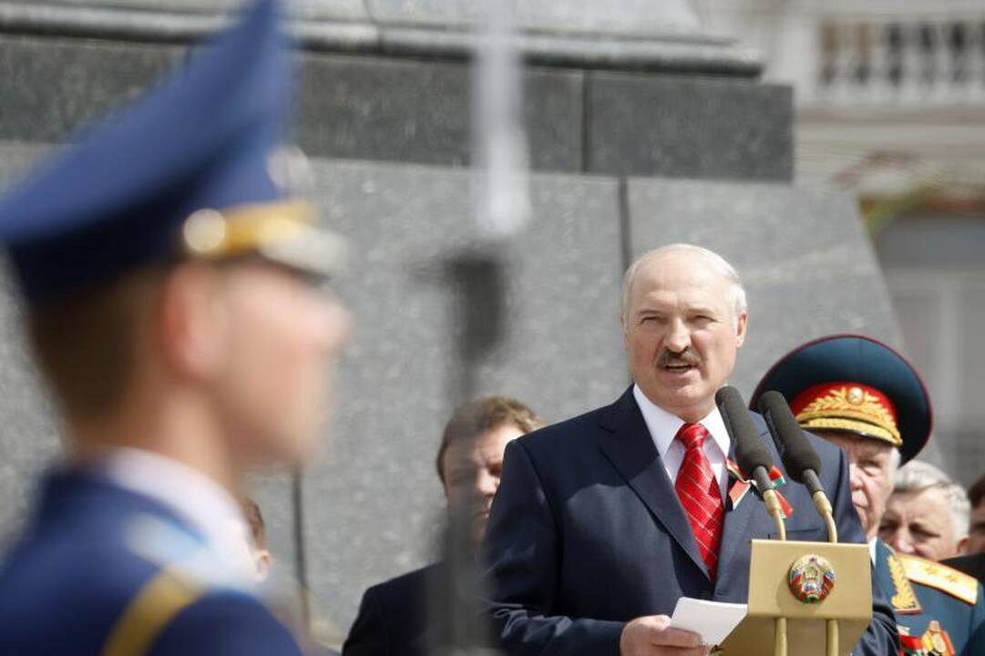 Baltarusijos prokurorai reikalauja septynerių metų laisvės atėmimo opozicijos lyderiui 