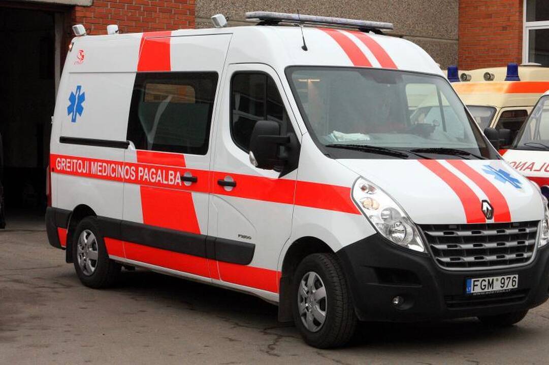 Jachtoje susižeidusiam žmogui prireikė medikų pagalbos