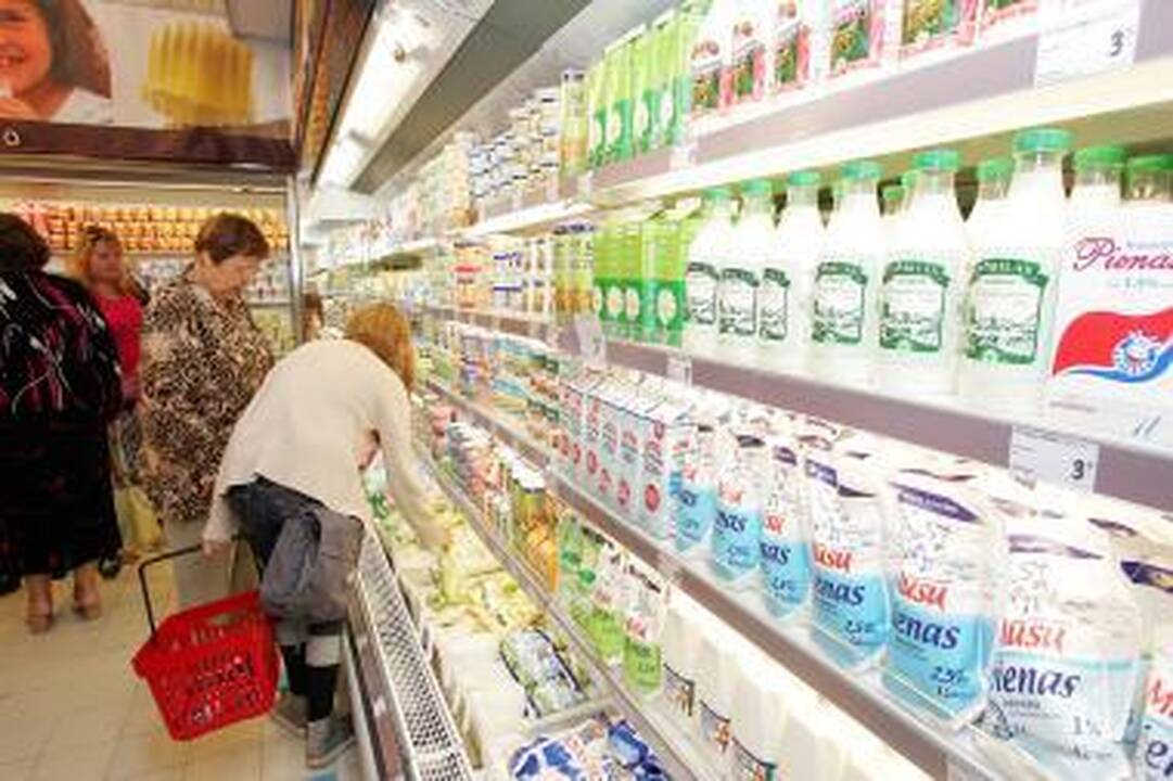 „Rimi“ mažins pieno produktų kainas (papildytas)