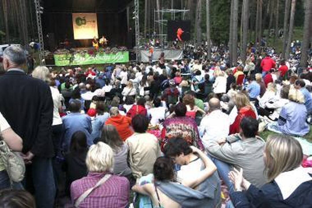 Bardų festivalio „Akacijų alėja“ programa ir dalyviai