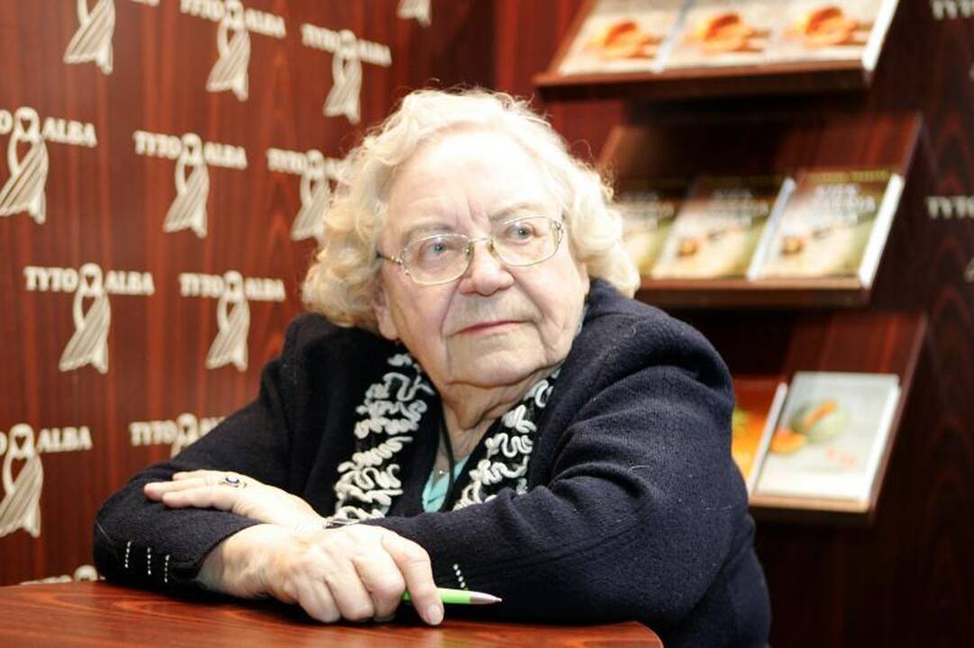 88-erių F. Taunytė pataria nevartoti jokių produktų iš Pietų