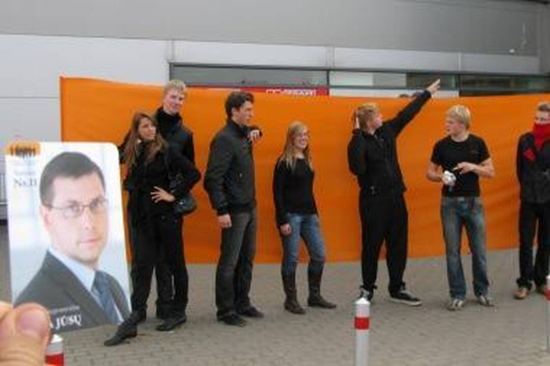 Ar norite tapti politinės reklamos veidu?