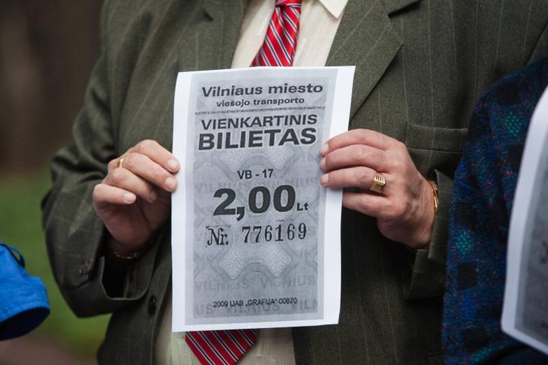 Vilniuje – susirinkimas prieš viešojo transporto bilietų reformą