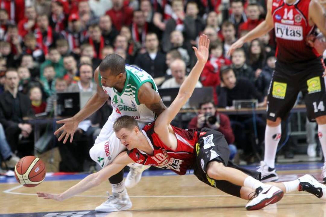 „Žalgiris“ nuginklavo „Lietuvos rytą“ (trenerių, žaidėjų komentarai)
