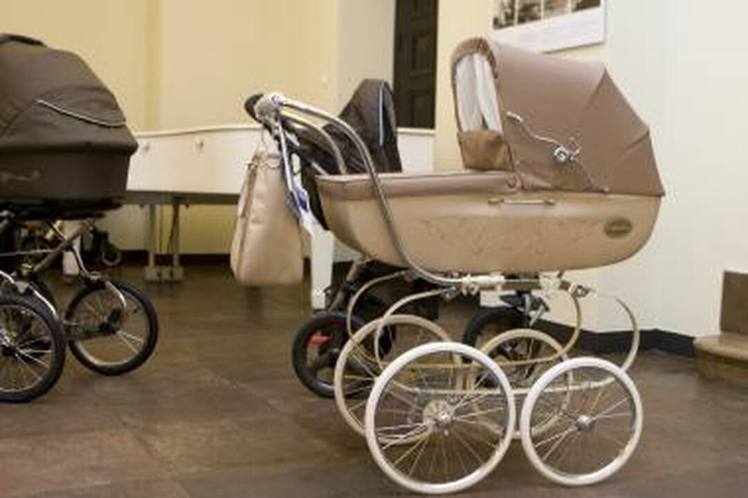 Teismas išteisino sukčiavimu motinystės išmokomis kaltintą moterį