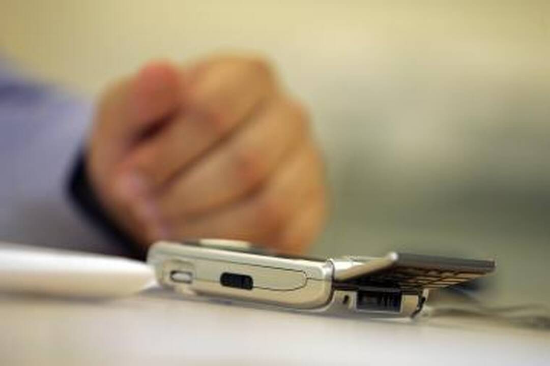 Telefoniniai sukčiai iš kaunietės išviliojo 10 tūkst. eurų