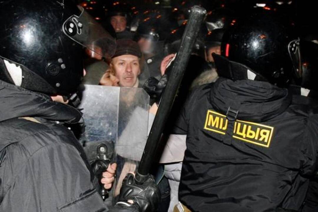 ES reikalauja paleisti Baltarusijoje suimtus opozicijos lyderius